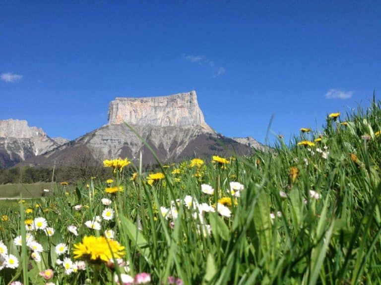 Vu du mont aiguille dans le vercors trieves